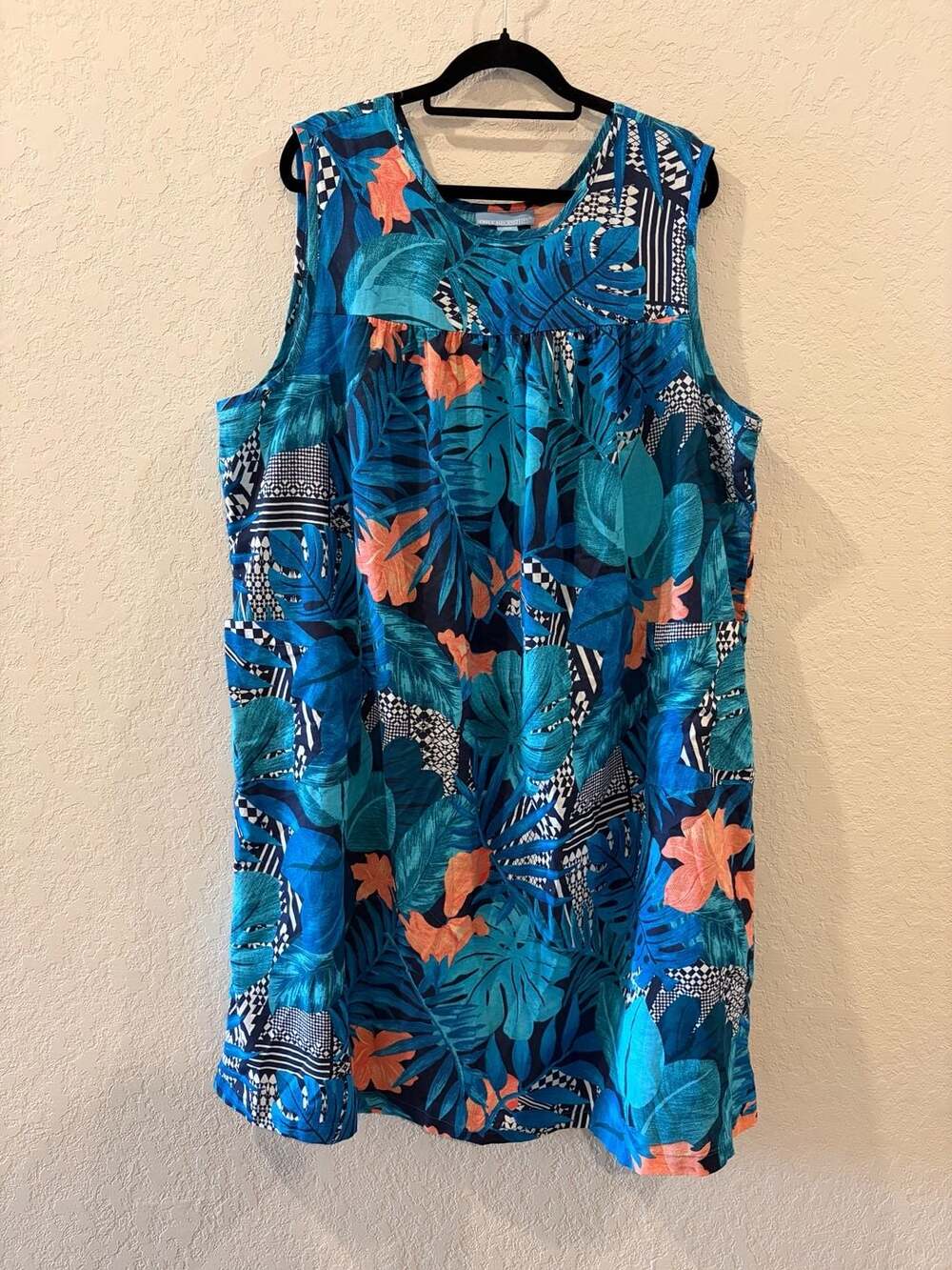 Only Necessities Women's Plus Size Sleeveless Tropical Print Lounger Dress